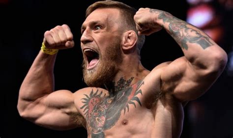 On his chest, mcgregor has a tattoo of a gorilla, wearing a crown and eating a heart. Conor McGregor tattoo meanings: What each of McGregor's ...