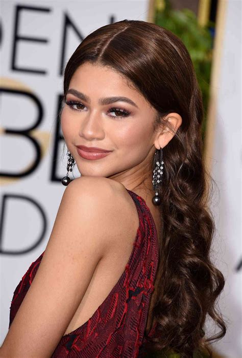 35 of zendaya s best hair looks of all time