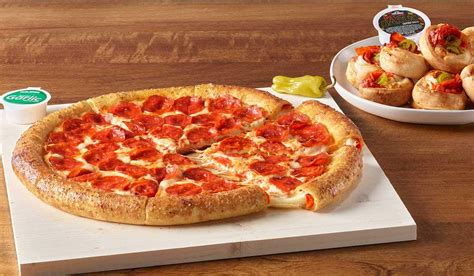 Epic Pepperoni Stuffed Crust Pizza And Spicy Pepperoni Rolls Are Here Papa Johns