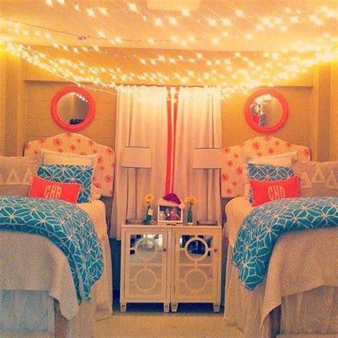 20 Dorm Room Decor Ideas Dorm Room Decorations