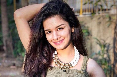 What Makes Tiktok Star Avneet Kaur So Popular Iwmbuzz