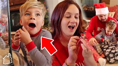 Emotional Christmas Pet Surprise Daily Bumps 2019 Christmas Special