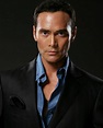 Mark Dacascos Biography • American Film Actor & Martial Artist