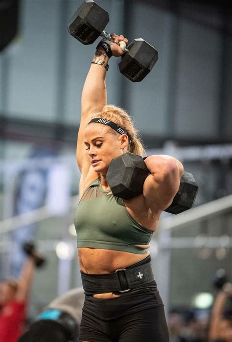 Live And Lift Crossfit Women Muscular Women Crossfit Photography