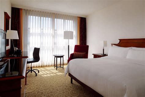Hamburg Marriott Hotel In Germany Room Deals Photos And Reviews