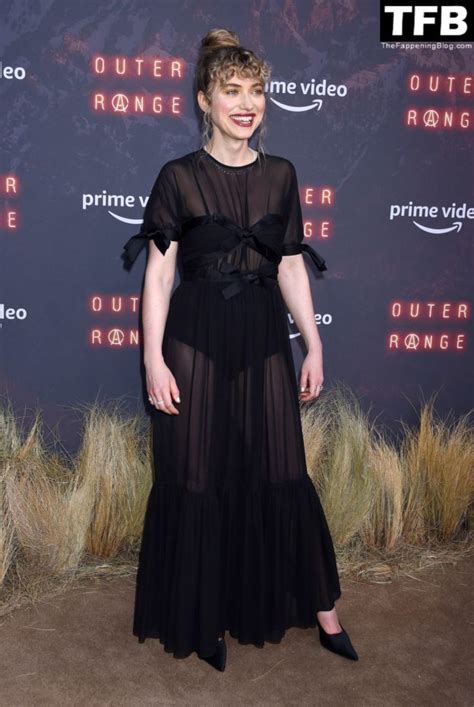 Imogen Poots Poses In A See Through Dress At The ‘outer Range Premiere Event Screening 32