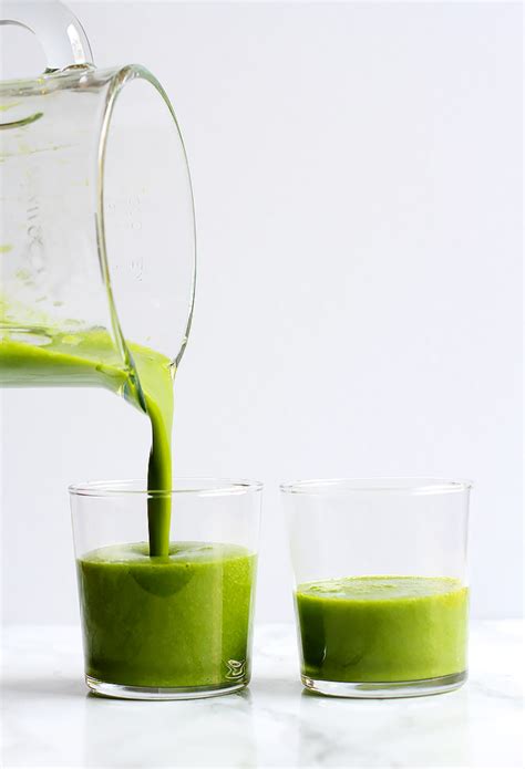 Easy Green Spinach Smoothie 3 Ingredients Little Vienna