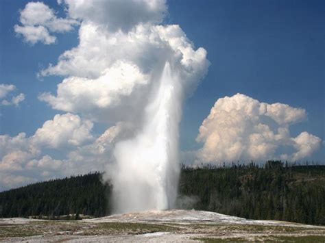 Most Awe Inspiring Places On Earth — Old Faithful