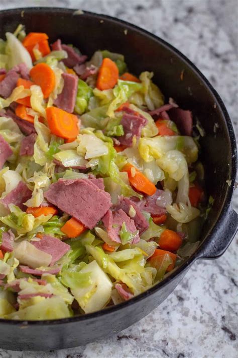 As a tasty option you can make these delicious boiled parsley potatoes to serve with the corned beef and cabbage (just adjust recipe ingredients for a smaller quantity of potatoes). This Keto Corned Beef And Cabbage Recipe can be made using ...