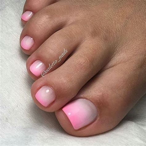 Смотрите это фото от pedicurchik на instagram Отметки Нравится 1 833 pinca pink toe