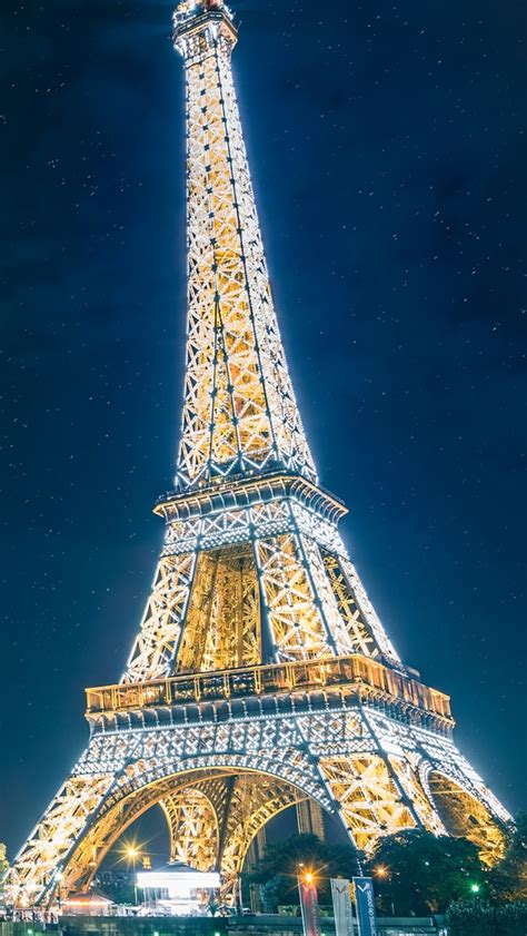 Eiffel Tower Iphone Wallpapers Free Download