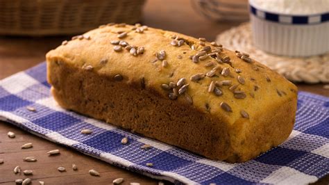 Simple Science: How to Make a Volcano with Kids