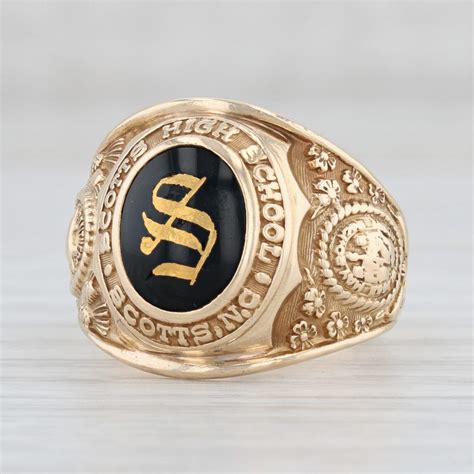 Scotts High School Class Ring 10k Yellow Gold Size 625 Onyx Chalcedony