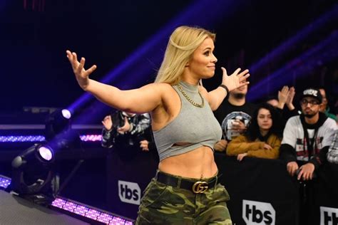 Paige VanZant Says Her AEW Contract Is A Long Term Deal