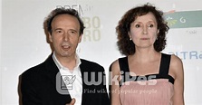 Roberto Benigni Weight, Age, Wife, Biography, Family & Facts