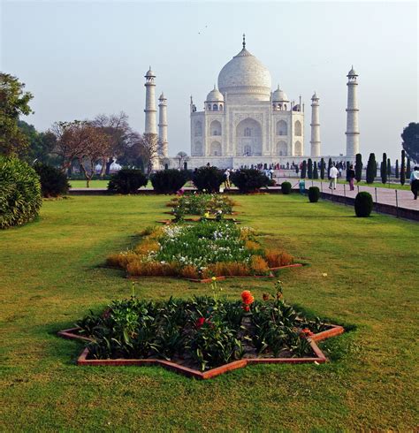 Taj Mahal And Gardensagra Uttar Pradesh India Travel Alone New