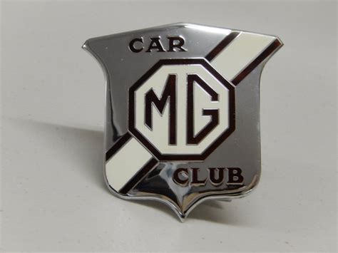 Vintage Original Chrome And Enamel Mg Car Club Car Auto Grille Badge