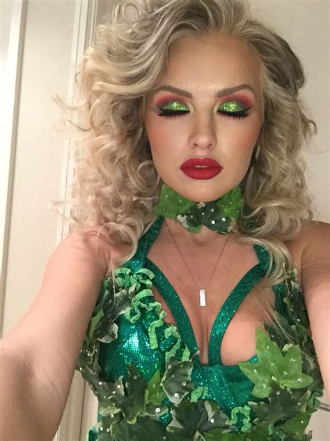 Poison Ivy Makeup Halloween Glitter Eyes Red Lips Curly Hair Big Hair