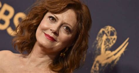Susan Sarandon Shows Off Figure In Revealing Photo Starts At 60