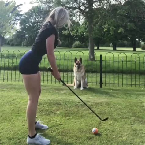 Lucy Robson la golfista más sexy del mundo soft Poringa