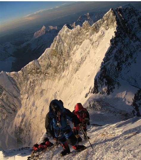 Mount Everests Hillary Step Its Still There Nepalese Climbers