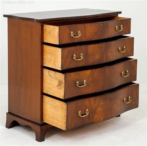 Mahogany Serpentine Chest Of Drawers Antiques Atlas