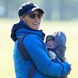 Primera imagen de Zara Phillips con su hijo Lucas Tindall - La Familia ...