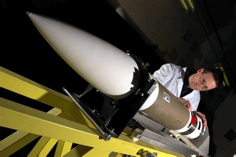 Industry Military Cooperation Key To Italian Missile Business Edr