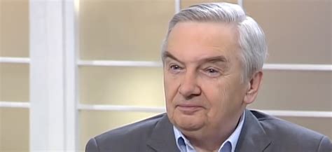 Wielki finał telerturnieju hitem sieci. Tadeusz Sznuk - młody. Pokazał zdjęcie sprzed 40 lat! Ależ ...