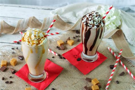 Make Your Own Caramel Mocha Frappe Thats Better Than Starbucks With