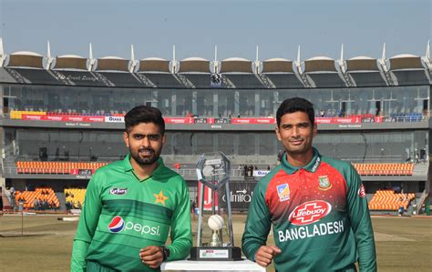 Pakistan Vs Bangladesh 1st T20 Live Cricket Score 24 Jan 2020