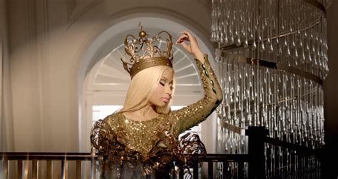 Nicki Minaj Proves She S The Queen With New Album Fuzzable