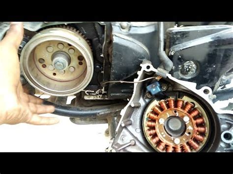 Understanding the charging system on your motorcycle will help you diagnose any future issues, some that are easy to troubleshoot. MOTORCYCLE IGNITION & CHARGING SYSTEM working - YouTube
