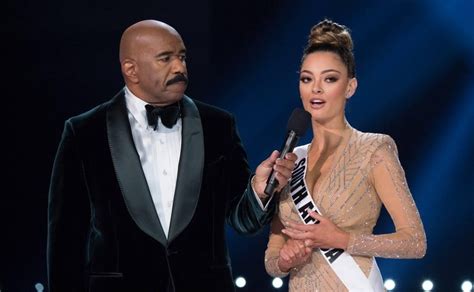 Miss Universo Finaliza Su Contrato Con Steve Harvey Como Presentador