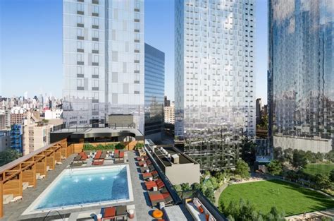 Three New Soaring Towers In Long Island City Will Feature 1800 Units