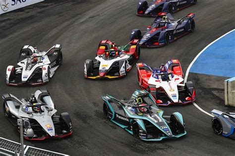 Find the full list of 2021 races including photos and videos, results, highlights and the biggest news stories. Stop al Cile: la Formula E 2021 parte dall'Arabia ...