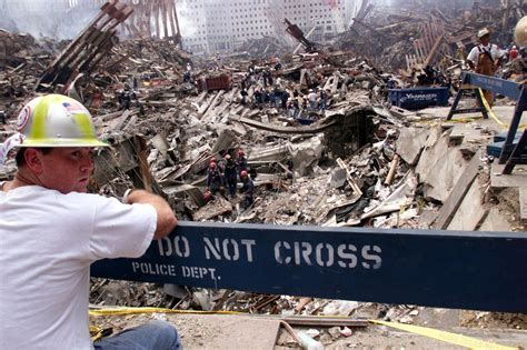September 11 2001 Photos 911 Jumpers Remembering The