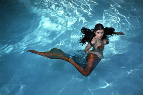 Swimming Mermaid Ariel Real Life Mermaid Melissa Underwater