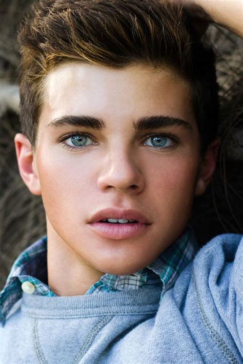 Pin By Seth Lockwood On Brandon Bailey Beautiful Men Faces Young