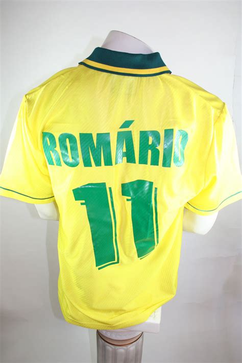 Trikots wurden von einigen großartigen brasilianischen spielern. Umbro Brasilien Trikot 11 Romario 1994 Weltmeister USA 94 ...