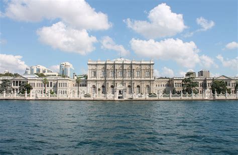 Palace Of Dolmabahçe Beşiktaş İstanbul Turkey Heroes Of Adventure