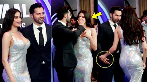 Omg Varun Dhawan Taking Benefit Of Jhanvi Kapoor By Touching Her B0dy At Bawaal Promotion Youtube