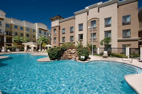 Holiday Inn Express Hotel And Suites Phoenix Glendale 167 ̶1̶7̶7̶