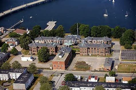 √ Naval College Newport Rhode Island Navy Visual