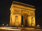 File:Paris arc de Triomphe place de l'Etoile la nuit.JPG - Wikimedia ...