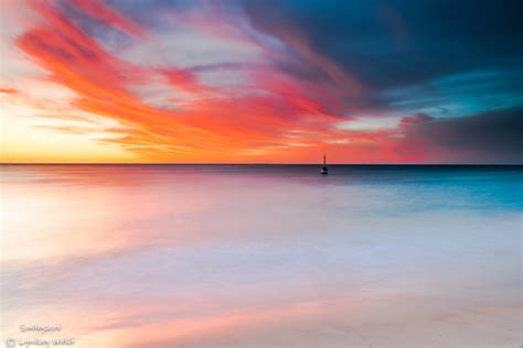 Cottesloe Sunset Cottesloe Beach Perth Wa Lyndsey Welsh Flickr