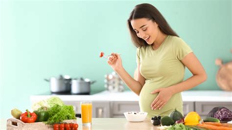 Foods To Eat When Pregnant First Trimester Food During Pregnancy