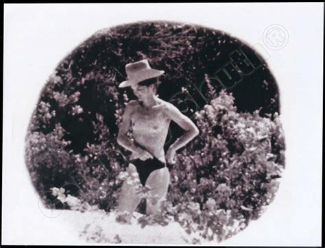 Lot Jacqueline Kennedy Onassis S Rare Nude Photos Transparencies