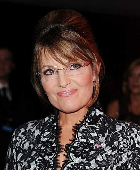 E Mails Show Effort To Keep Palin S Fee Secret