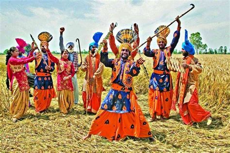Top 10 Summer Festivals In India That You Should Not Miss Insight